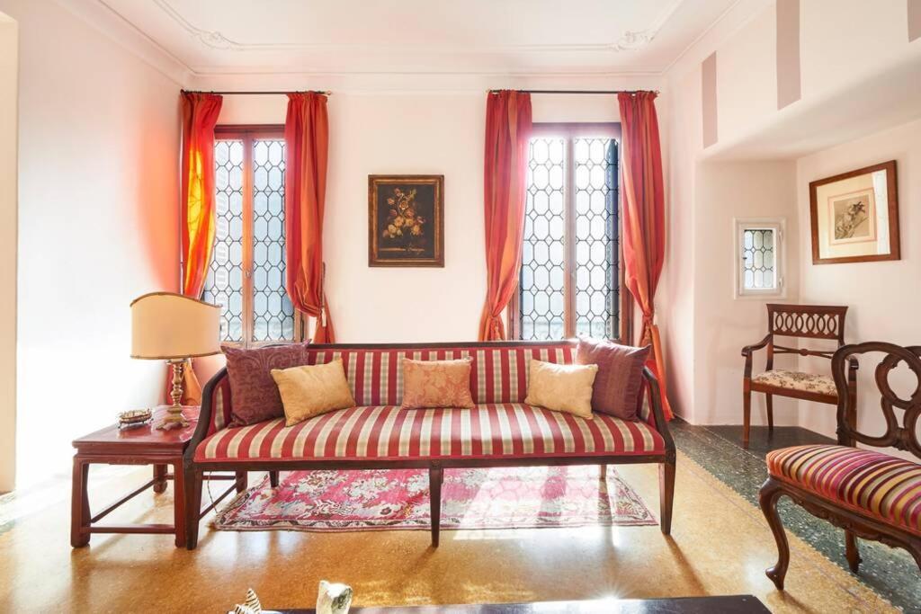Ca' Fenice, Charming Apartment In San Marco, Sleep 7 Venedik Dış mekan fotoğraf