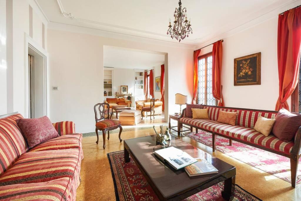 Ca' Fenice, Charming Apartment In San Marco, Sleep 7 Venedik Dış mekan fotoğraf