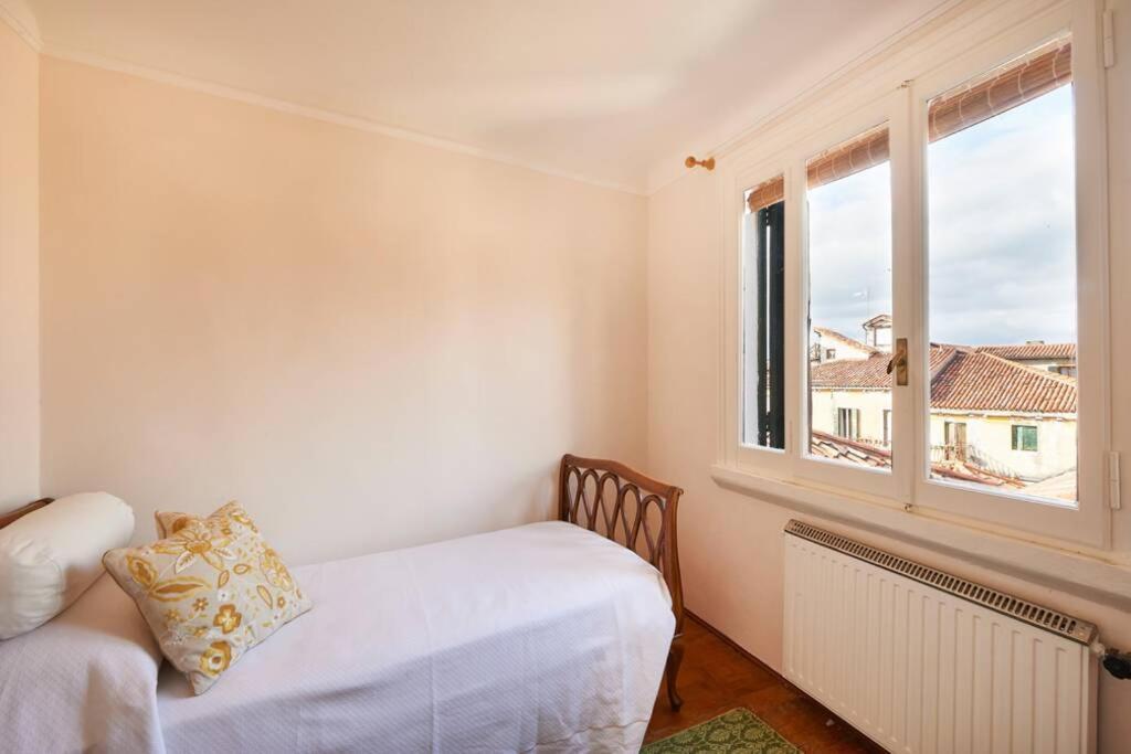 Ca' Fenice, Charming Apartment In San Marco, Sleep 7 Venedik Dış mekan fotoğraf