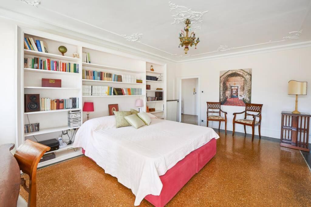 Ca' Fenice, Charming Apartment In San Marco, Sleep 7 Venedik Dış mekan fotoğraf